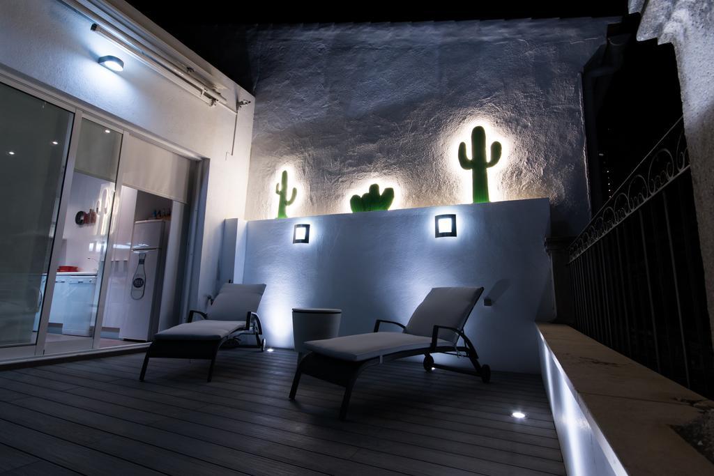 & Urban Attic Appartement